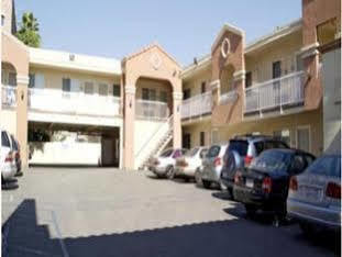 Americas Value Hollywood Motel 2*